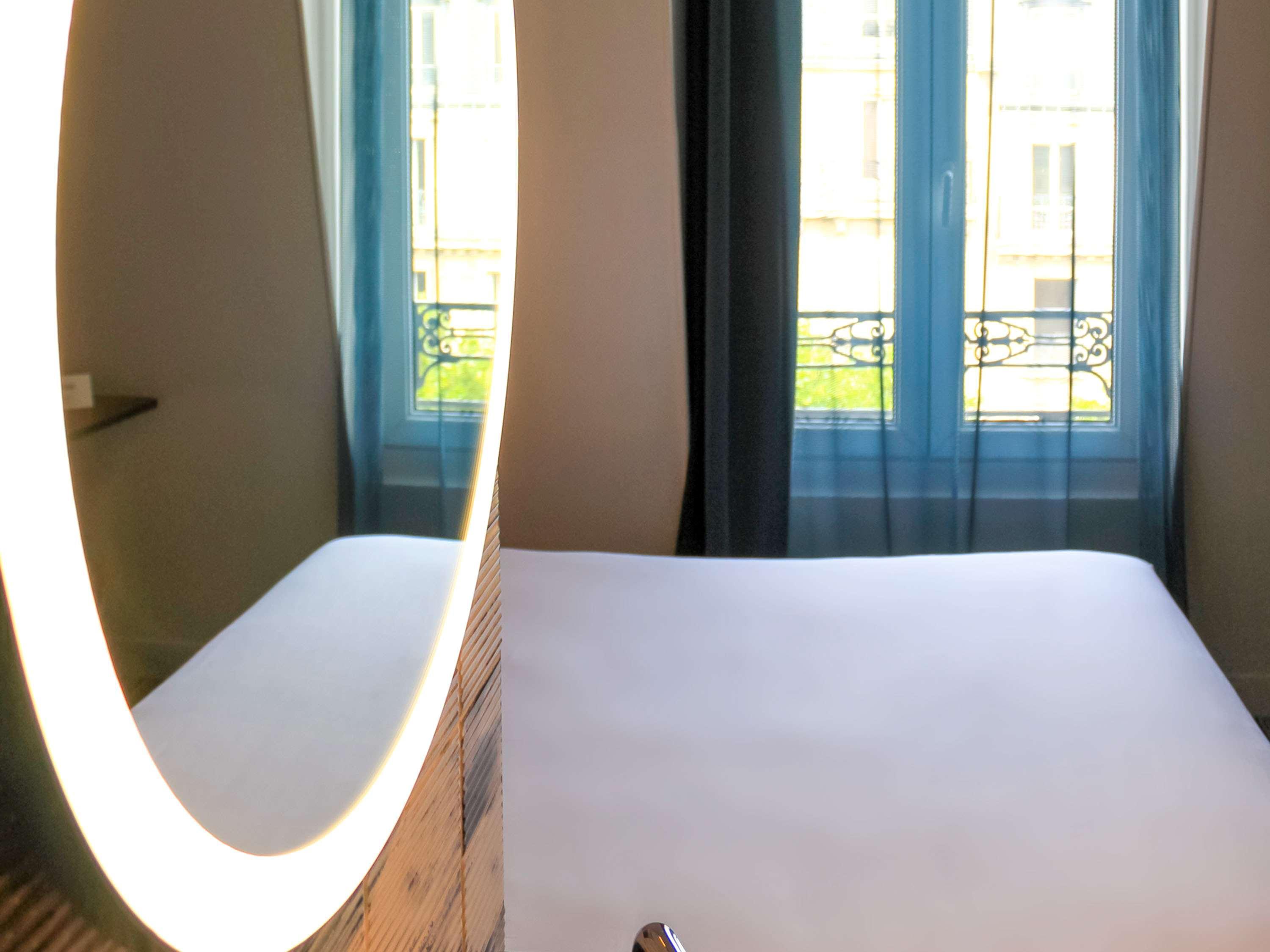 Ibis Styles Hotel Paris Gare De Lyon Bastille Exterior foto