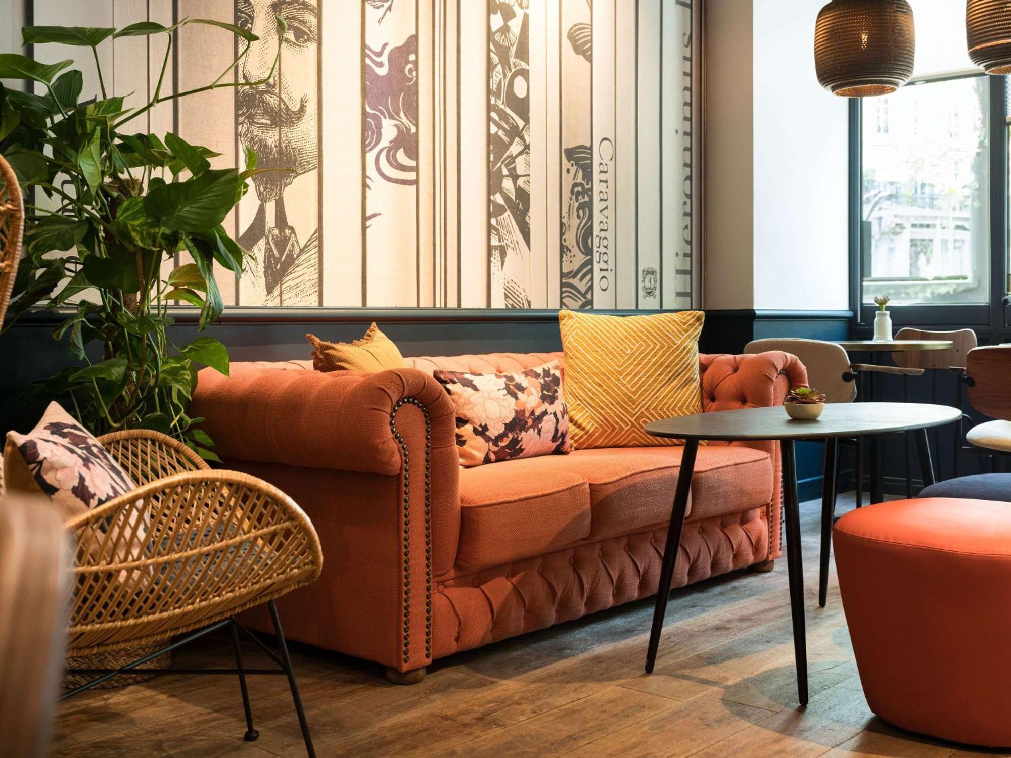 Ibis Styles Hotel Paris Gare De Lyon Bastille Exterior foto