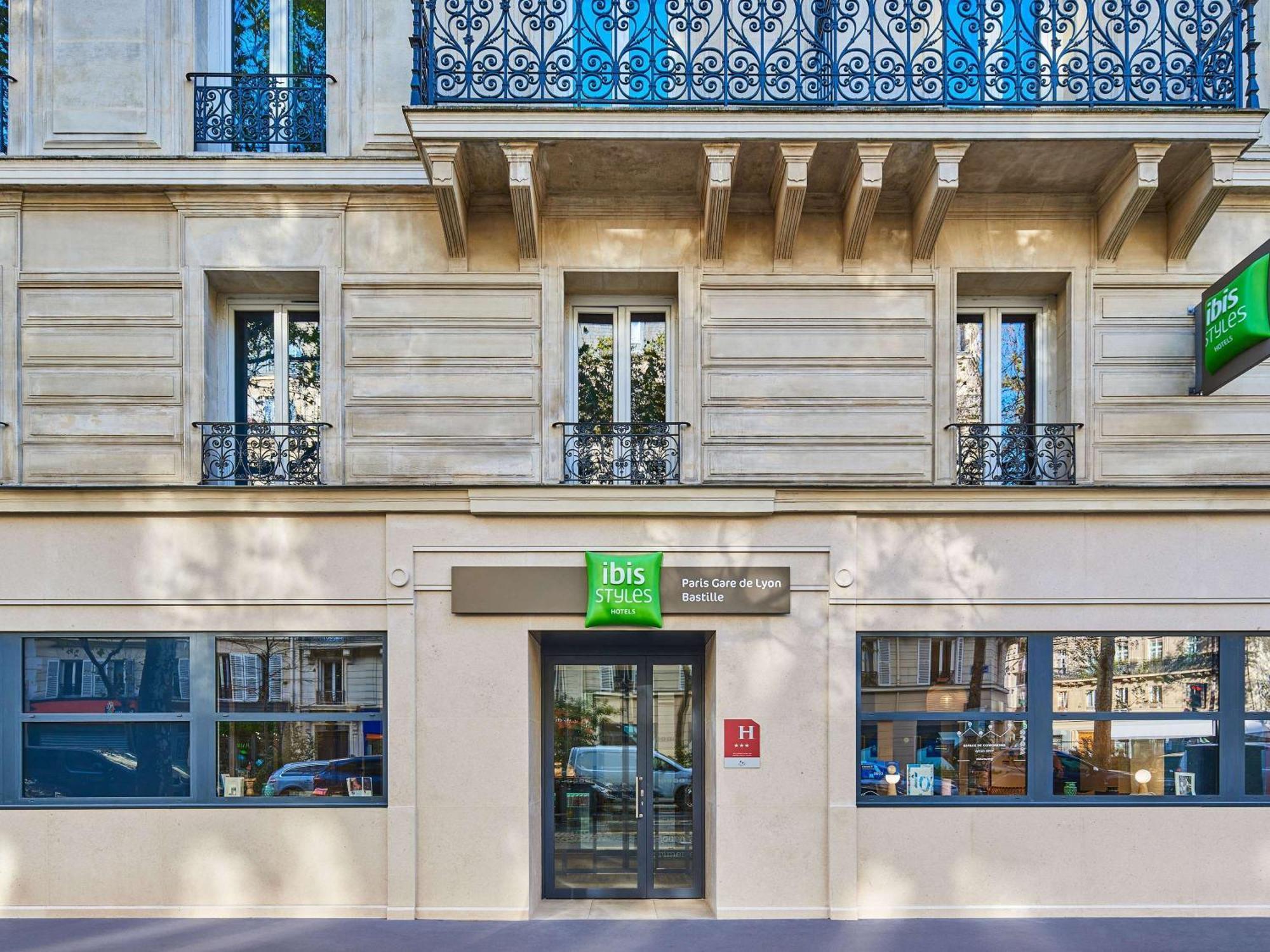 Ibis Styles Hotel Paris Gare De Lyon Bastille Exterior foto